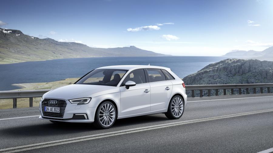  Audi A3 Sportback e-tron (8V) 2016 года  (фото 6 из 31)